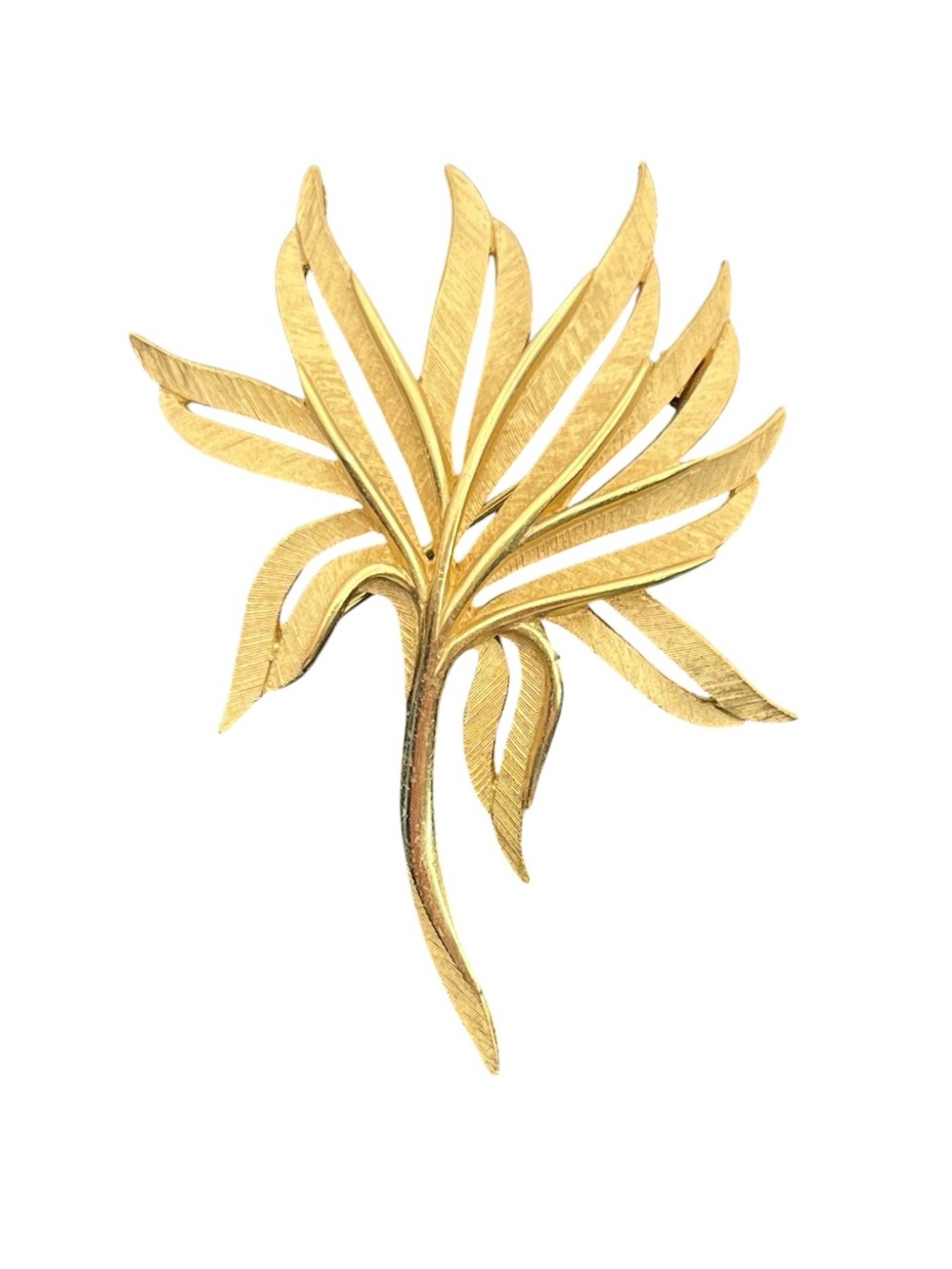 Crown Trifari brushed gold tone flower on stem vintage brooch pin